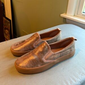 Sperry Women’s Crest Twin Gore Sneaker